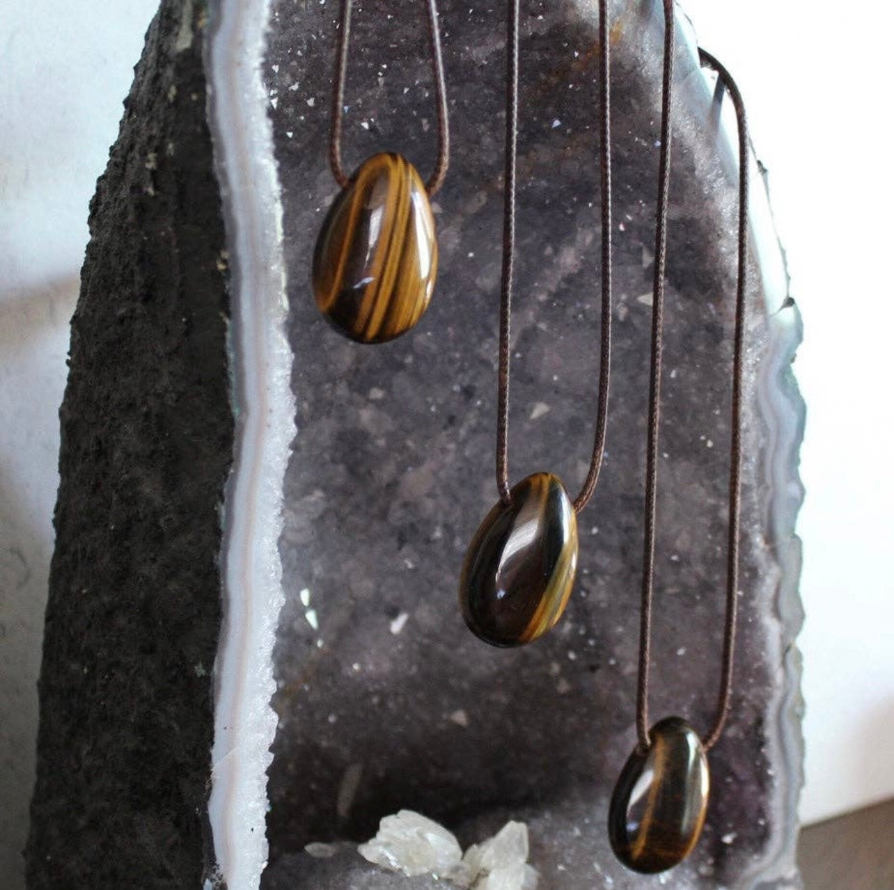 Tiger’s Eye Polished Necklace